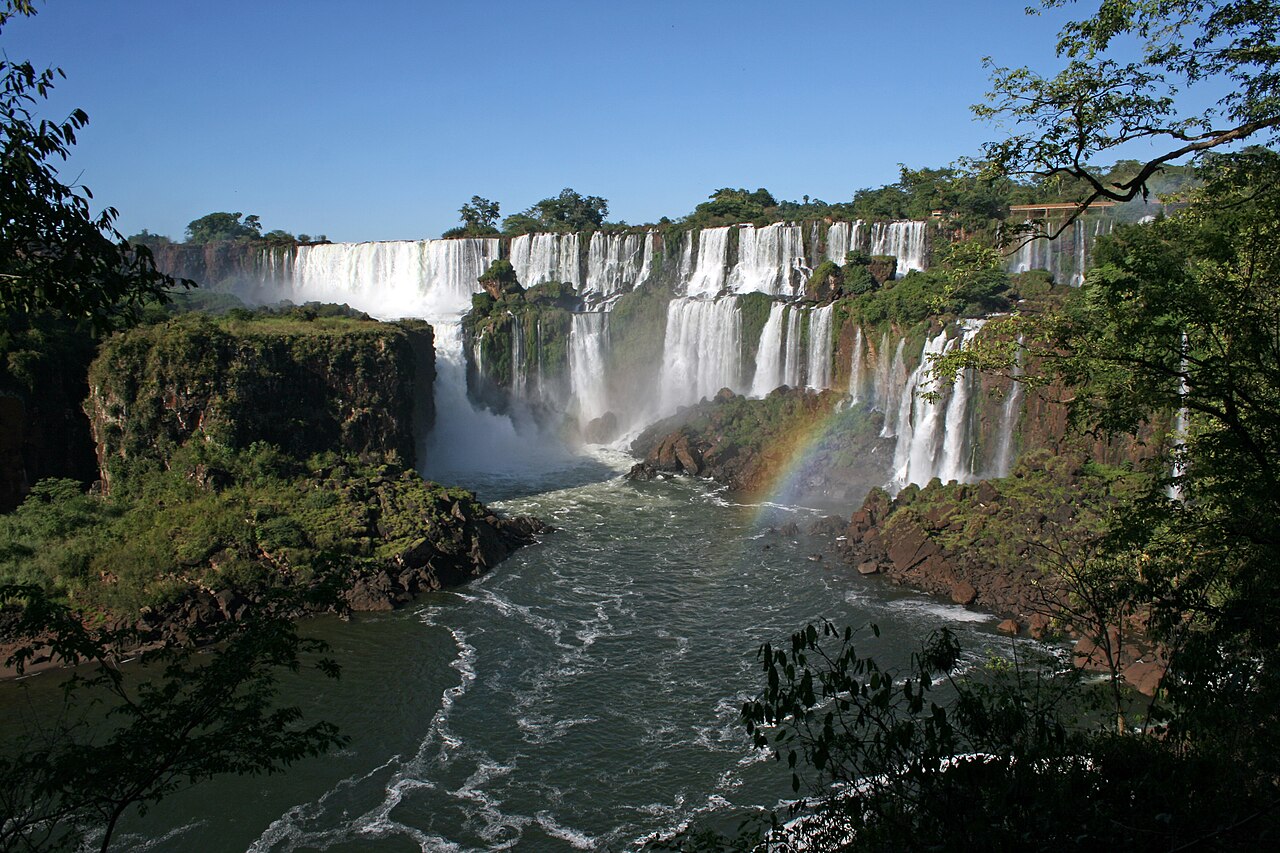 Waterfalls and green forest in Iguazú National Park, Argentina